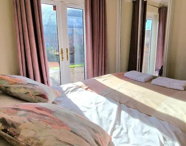 Cosy Two Bedroom * 戈尔韦